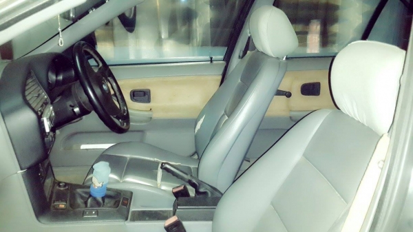 ขายรถบ้าน 1993 BMW, 318 i (4Dr) โฉม นกแก้ว0933211668