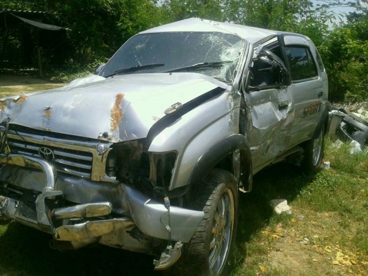 ขาย Toyota Sport Rider 3.0 ปี 2000 ขับ 2 นะ ขายเป็นอะไหล่