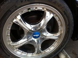 ขาย HYUNDAI  SONATA ปี95 เกียร์ธรรมดา ติด LPG แล้ว พร้อมเอกสารโอน สภาพเครื่องดีมาก ราคา 53,000.-สนใจติดต่อ GUN CHIANGMAI 093-9319456