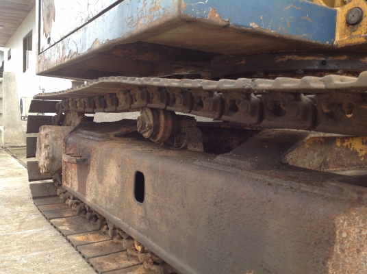 ขายรถแบคโฮ KOMATSUรุ่นPC100-2 สภาพสวยสมบูรณ์ พร้อมลายด์ หัวเจาะกระแทก ขายรถแบคโฮ KOMATSUรุ่นPC100-2 สภาพสวยสมบูรณ์ พร้อมลายด์ หัวเจาะกระแทก