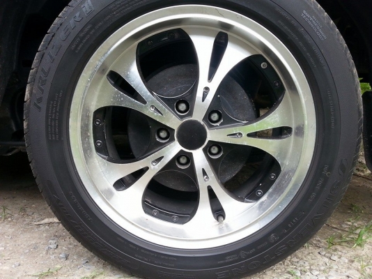 กระบะ วีโก้ แคป ปี 06 ตัว E เครื่อง 2.5 สีบรอนซ์เงินค่ะ