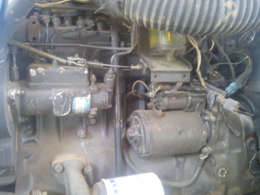 ขายรถไถ่นา390 MASSEY FERGUSON 60แรงม้า ลดด่วนราคา200000  บาทลดสุดๆๆเอาไปเลย ราคาด่วนทำเครื่องมาใหม่หมดแปดหมื่นแถมอุปกรณ์อีกเพียบ  ตู้ชาท อีกมากมายเอาไปเลย