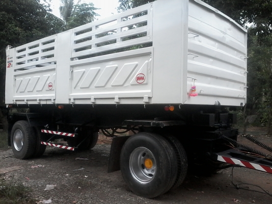 ขายลูกพ่วงสามมิตร