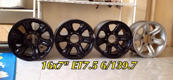 ขายล้อเล็บเหยียวแท้ ISUZU 16x7 เดิมๆ หนาๆ ไร้ซ่อม