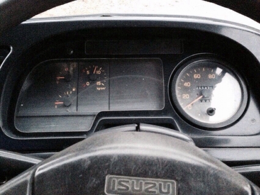 ขายรถ6ล้อเดก้า195ติดเครน3ตันยาว6.50 เมตรยาง 9.00 ขอบ20