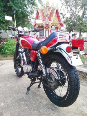 ขาย sr 400 เดิม อินวอย สรรพสามิตรแท้ 100\% รถสวยมากคับ (แดง-ดำ)
