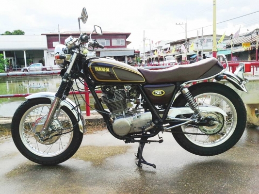 ขาย sr 400 เดิม อินวอย สรรรพสามิตร ตัวจริง 100\% รถสวยมากคับ (น้ำตาล)