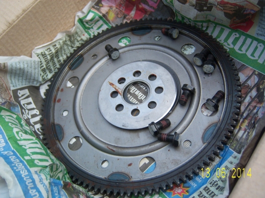 ฟลายวิลของโตโยต้าเกียร์ออโต้ ถอดจาก altis 1.8 dual ปี2011