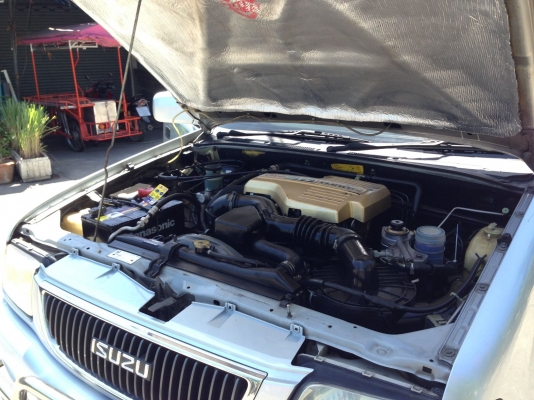 ขาย ISUZU CAB4ประตู ปี2001 รถสวย บางเดิม ขับดี 210.000 - ติดต่อ 080-9554480