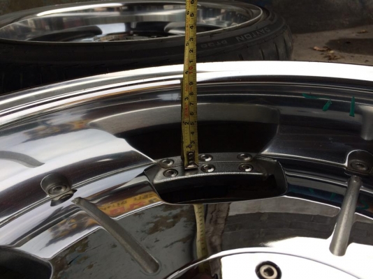 ขาย ล้อ amistad 5/114.3ขอบ19 หน้า8.5 หลัง9.5 ขอบลึกมากโหดๆเรย พร้อมยาง ขาย ล้อ amistad 5/114.3ขอบ19 หน้า8.5 หลัง9.5 ขอบลึกมากโหดๆเรย พร้อมยาง