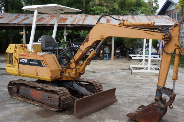 KOMUTSU PC20-3  เก่านอก