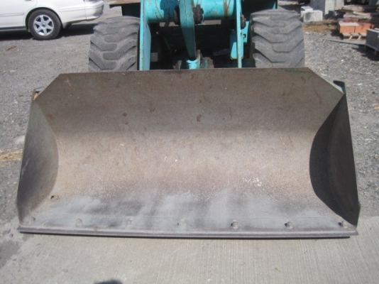 ขายด่วนรถตักขนาด 0.5 คิว นำเข้าจากญี่ปุ่น