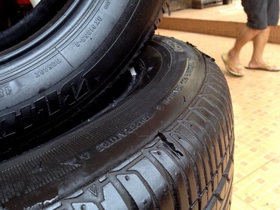 ยาง14นิ้ว BRIGDSTONE 185-65-14  ปลายปี12 ใหม่สดมาก ครีบยังอยู่