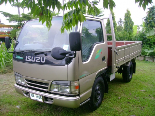 ISUZU NKR 58E หัวการ์ตูน เครื่อง 110 แรง บรรทุกไม่ติดเวลา
