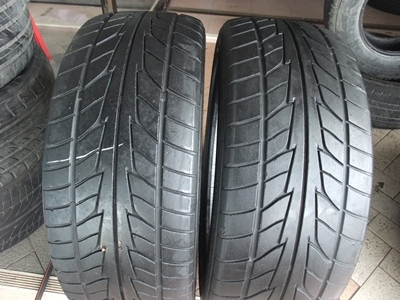 ยาง Nitto 225/45/18 ปี 10