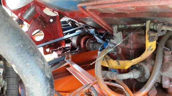 ขายรถเกี่ยวข้าวศักดิ์พัฒนาการเกษตร สนใจโทร0817638762ราคา550,000บาท ขายรถเกี่ยวข้าวศักดิ์พัฒนาการเกษตร สนใจโทร0817638762ราคา550,000บาท