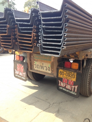 บริการรถขนส่ง และตอก-ถอนชีทไพล์ออกแบบระบบป้องกันดินพัง