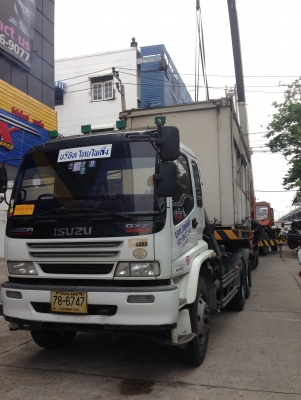 บริการรถขนส่ง และตอก-ถอนชีทไพล์ออกแบบระบบป้องกันดินพัง