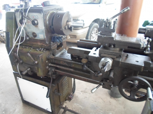 แท่นกลึง 5 ฟุต 3 เพลา เกียร์บล็อก พร้อมใช้งานได้ทันที 69,000