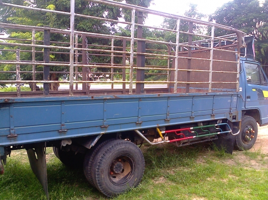 หกล้อ อีซูซุ NPR115เกียร์สั้น รถบ้านแท้ รดราคาแล้วครับ เจ้าของร้อนเงิน