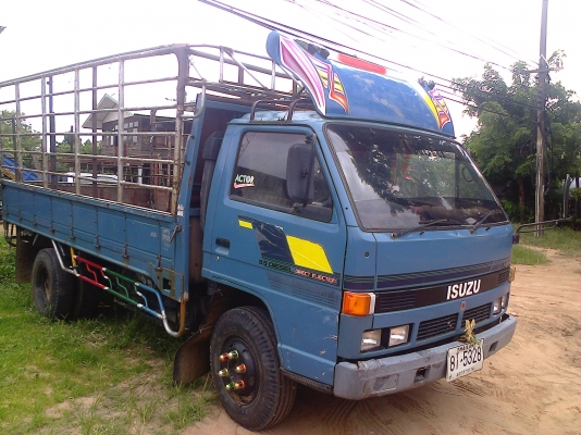 หกล้อ อีซูซุ NPR115เกียร์สั้น รถบ้านแท้ รดราคาแล้วครับ เจ้าของร้อนเงิน