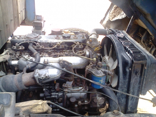 หกล้อ อีซูซุ NPR115เกียร์สั้น รถบ้านแท้ รดราคาแล้วครับ เจ้าของร้อนเงิน