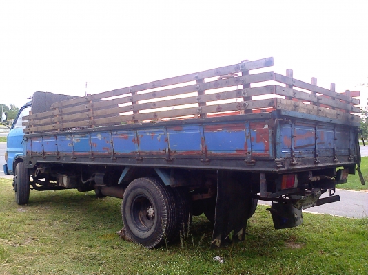 หกล้อ อีซูซุ KS32-115แรง ยกหัวได้ ยาว5เมตร หกล้อ อีซูซุ KS32-115แรง ยกหัวได้ ยาว5เมตร