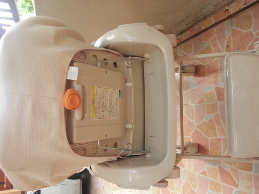 ขาย High Chair COMBI สภาพ80\% ขาย High Chair COMBI สภาพ80\%