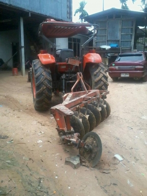 ขายรถไถคูโบต้า M 7040 เล่มทะเบียนพร้อม สภาพพร้อมใช้งาน ราคา 350,000 บาท โทร 087-9666599 คุณหนาม