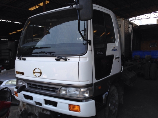 ฮีโน่ รุ่น FC 3J หัวคัซซี่ เครื่อง 165 แรง ปี 46 ยาว 6.50 เมตร