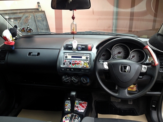 ขาย HONDA JAZZ ปี 2004 ราคาถูกๆคับ ขาย HONDA JAZZ ปี 2004 ราคาถูกๆคับ