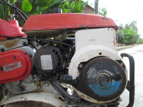 รถพรวนดินเดินตาม!!!! รหัสสินค้า : 13001363  ยี่ห้อ : YANMAR รุ่น : YK300