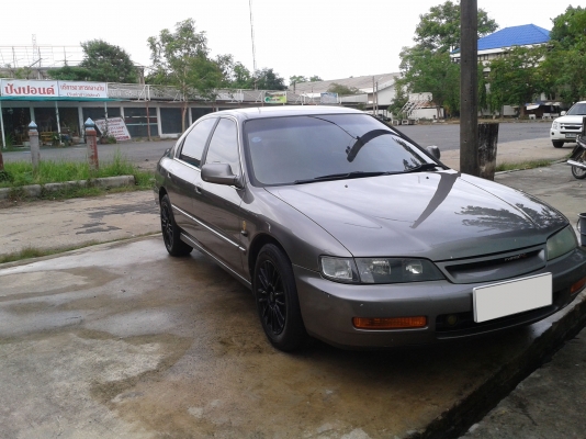 HONDA ACCORD VTi L Limited 2.2 MT ปี 1998 ราคา 225000 บาท HONDA ACCORD VTi L Limited 2.2 MT ปี 1998 ราคา 225000 บาท