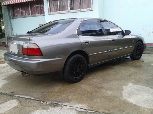 HONDA ACCORD VTi L Limited 2.2 MT ปี 1998 ราคา 225000 บาท HONDA ACCORD VTi L Limited 2.2 MT ปี 1998 ราคา 225000 บาท