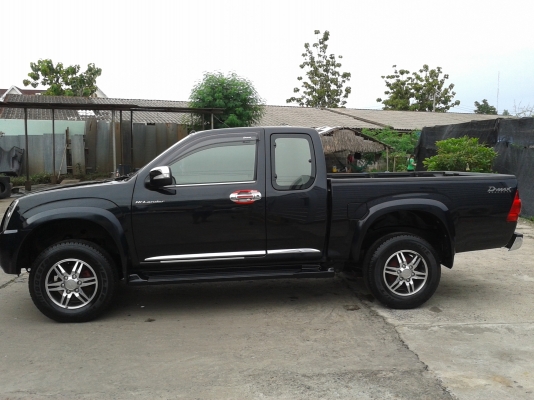 ขายISUZU, 2.5 HI-LANDER -TEQ ปี2010ขายรถสวยจัด รุ่นพิเศษ X-SERIES สีดำ