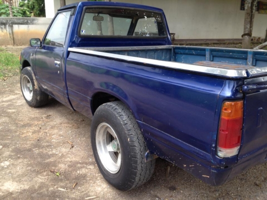 ขายdatsun720ทะเบียนโอน