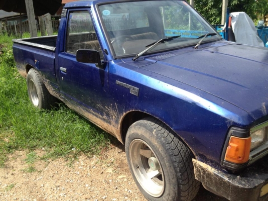 ขายdatsun720ทะเบียนโอน