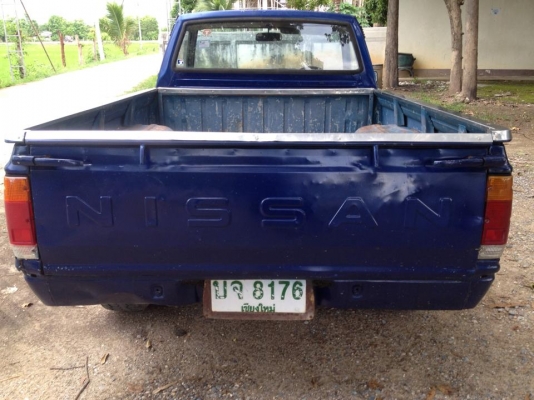 ขายdatsun720ทะเบียนโอน