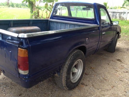 ขายdatsun720ทะเบียนโอน