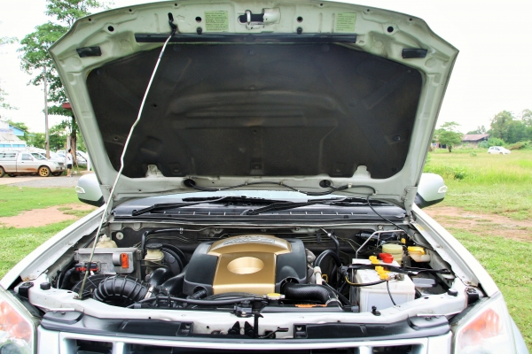 ขายตามสภาพเคยคว่ำมาแล้ว d-max cab 4 highlander 2.5 mt ปี 2007 สีบรอนเงิน 345,000 บาท ถอดหลังคาแล้ว พร้อมใช้