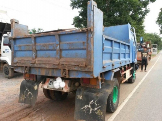 ***ขายแล้วครับขอบคุณ Truck2hand ขาย6ล้อดั้มดินสภาพสวย ISUZU ROCKY FRR 195 6HE1 เครื่องแรงๆ แน่นๆ ไม่เยิ้ม ไม่มีไอ เกียร์ไม่หลุดไม่หอน ช่วงล่างFหน้า-หลัง คัสซีสวยเดิม ไม่ปะไม่ดาม ไม่แตก กระบะดั้มเหล็ก5ตันยิงหน้า 3.60ม.สภาพสวยพื้นดีข้างสวยไม่มีผุ ดั้มไมมียก ***ขายแล้วครับขอบคุณ Truck2hand ขาย6ล้อดั้มดินสภาพสวย ISUZU ROCKY FRR 195 6HE1 เครื่องแรงๆ แน่นๆ ไม่เยิ้ม ไม่มีไอ เกียร์ไม่หลุดไม่หอน ช่วงล่างFหน้า-หลัง คัสซีสวยเดิม ไม่ปะไม่ดาม ไม่แตก กระบะดั้มเหล็ก5ตันยิงหน้า 3.60ม.สภาพสวยพื้นดีข้างสวยไม่มีผุ ดั้มไมมียก