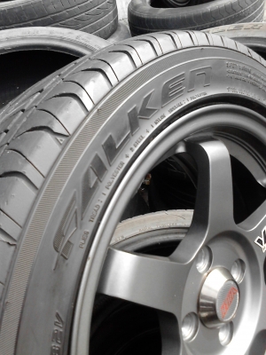 ขายแม๊ก ยอดนิยม พร้อมยางสวยๆ 1 ชุด 4 ล้อ TEL.081-427-3941 ขายแม๊ก ยอดนิยม พร้อมยางสวยๆ 1 ชุด 4 ล้อ TEL.081-427-3941