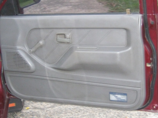 ขายรถ ISUZUดาร์ก้อน ปี 40 สภาพสวยทั้งนอกทั้งใน ขับดี ภาษี 58