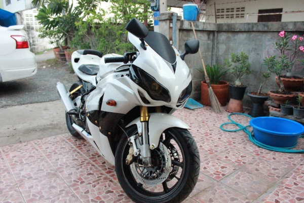 ขาย cbr400 ปี89 ทะเบียนแท้เล่มเขียว เลขตรง ภาษ๊,พรบ ต่อครบ ขาย cbr400 ปี89 ทะเบียนแท้เล่มเขียว เลขตรง ภาษ๊,พรบ ต่อครบ