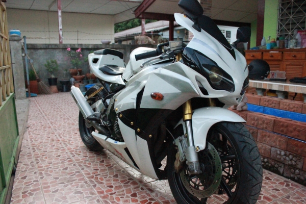 ขาย cbr400 ปี89 ทะเบียนแท้เล่มเขียว เลขตรง ภาษ๊,พรบ ต่อครบ ขาย cbr400 ปี89 ทะเบียนแท้เล่มเขียว เลขตรง ภาษ๊,พรบ ต่อครบ