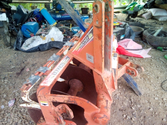 จัดส่งไปที่จ.สุรินท์เรียบร้อยแล้วครับ ผานพรวน 5โครง6 ตราช้าง DH226โปร 5x22"