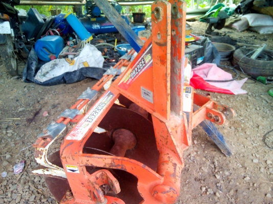 จัดส่งไปที่จ.สุรินท์เรียบร้อยแล้วครับ ผานพรวน 5โครง6 ตราช้าง DH226โปร 5x22"