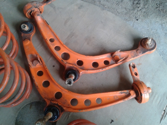 ปีกนกBMW E30 1คู่