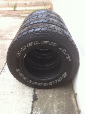 ขายยาง ออฟโรด bridgestone at 30 x 9.5 r15