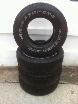 ขายยาง ออฟโรด bridgestone at 30 x 9.5 r15